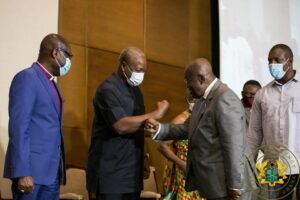 promise-to-hand-over-to-me-if-i-win-the-election-–-mahama-tells-akufo-addo