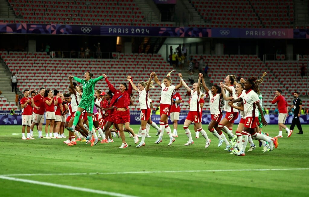 paris-2024:-canada-make-olympic-quarterfinals-despite-six-point-“spying”-penalty-in-women’s-football