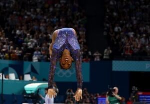 paris-2024:-simone-biles-wins-all-around-title-for-sixth-olympic-gold