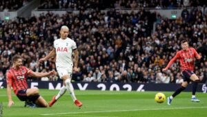 epl:-tottenham-hotspurs’-brazilian-striker-richarlison-rejects-move-to-saudi-arabia