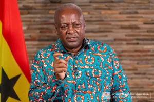 mahama-tells-trainee-nurses-why-he-withdrew-their-allowances-to-create-jobs-for-them