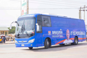 i’ll-buy-a-bus-to-every-ghana-premier-league-club-if-i-become-president-–-bawumia