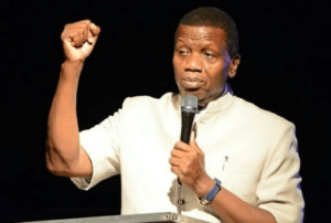 women-who-wear-makeup-doubt-god’s-perfect-creation-–-pastor