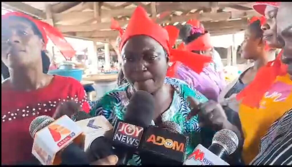 market-women-protest-against-incumbent-mp-cynthia-morrison’s-independent-bid