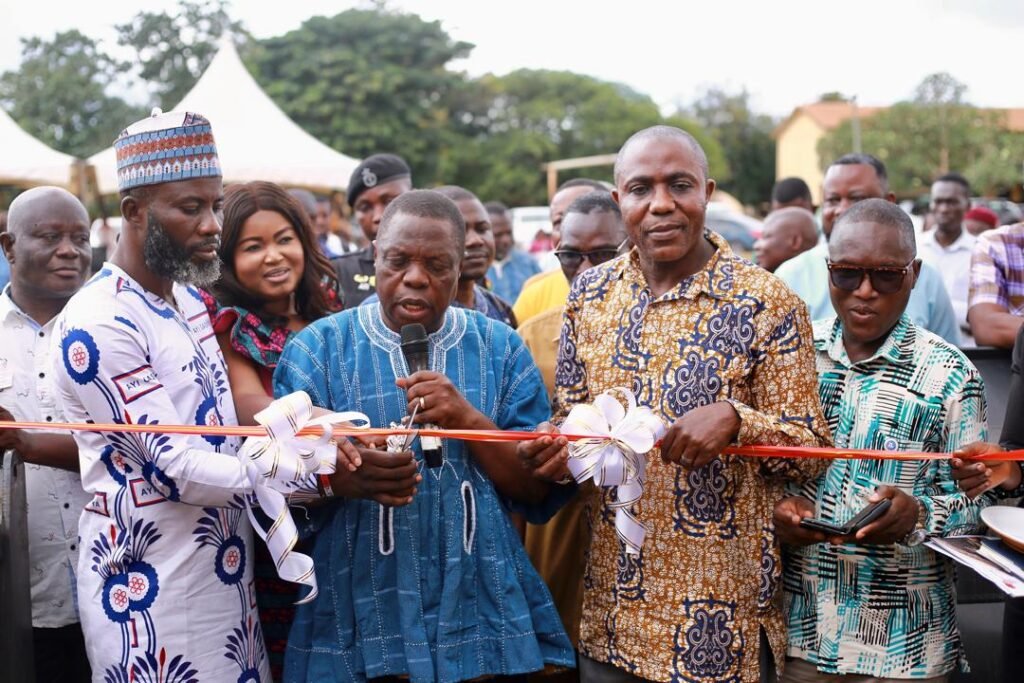 bono-east-region-commissiond-89-drip-machines-to-enhance-road-infrastructure
