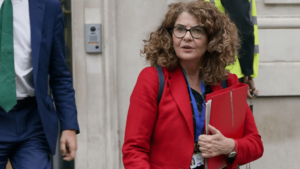 uk-police-minister’s-purse-stolen-at-police-conference